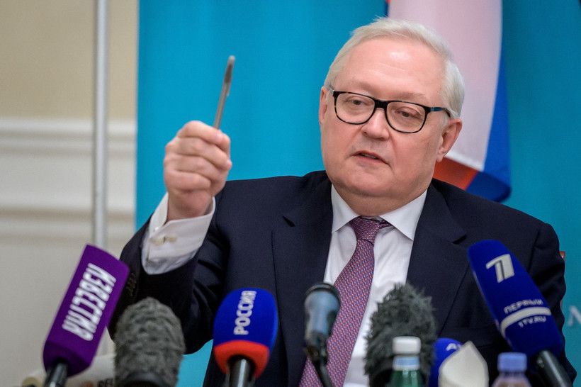 Thứ trưởng Ngoại giao Nga Sergei Ryabkov phát biểu tại cuộc họp báo ở Geneva, Thụy Sĩ. (Ảnh: AFP/TTXVN)