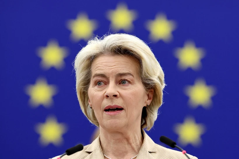 Chủ tịch Ủy ban châu Âu (EC) Ursula von der Leyen phát biểu trước Nghị viện châu Âu ở Strasbourg, Pháp ngày 17/1/2024. (Ảnh: AFP/TTXVN)