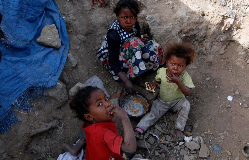 Dịch COVID-19 làm trẩm trọng thêm tình trạng đói nghèo trên thế giới. (Ảnh: THX/TTXVN)