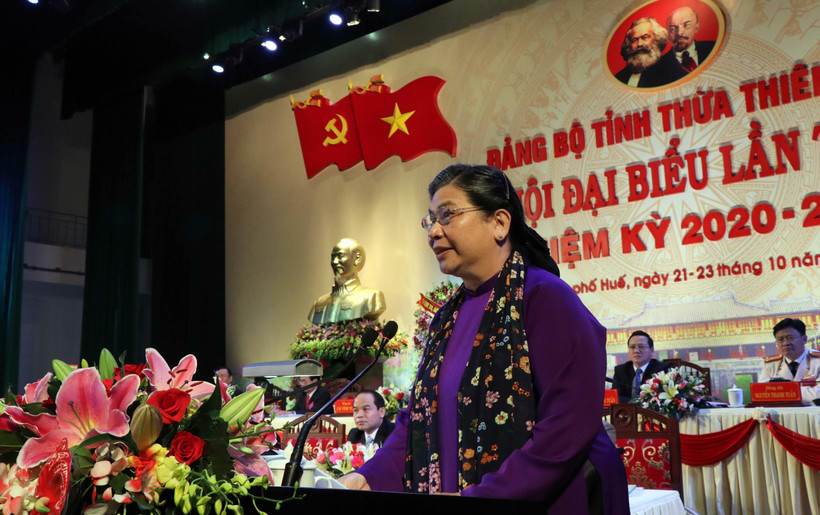 Ủy viên Bộ Chính trị, Phó Chủ tịch Thường trực Quốc hội Tòng Thị Phóng phát biểu chỉ đạo Đại hội. (Ảnh: Đỗ Trưởng/TTXVN)