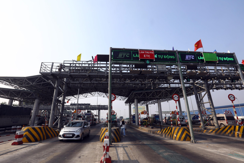 Quảng Ninh sẽ áp dụng thu phí tự động kể từ tháng 12/2020. (Ảnh: Huy Hùng/TTXVN)