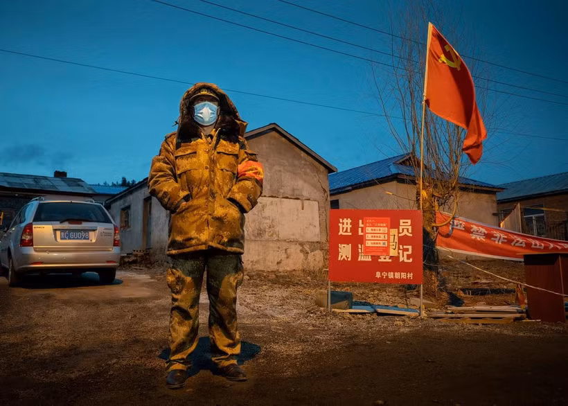 Thành phố Cáp Nhĩ Tân bị phong tỏa để ngăn chặn sự lây lan của dịch COVID-19. (Nguồn: AFP)