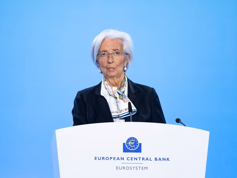 Chủ tịch ECB Christine Lagarde phát biểu tại cuộc họp báo ở Frankfurt, Đức. (Ảnh: THX/TTXVN)