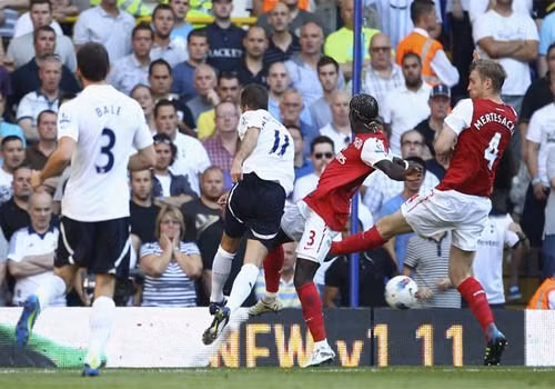 Tottenham hạ Arsenal trong trận derby kịch tính ảnh 1