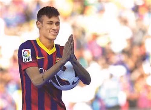 Carles Puyol cảnh báo thử thách với tân binh Neymar ảnh 1