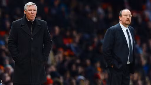 Rafael Benitez "điên" sau khi bị Sir Alex phớt lờ ảnh 1