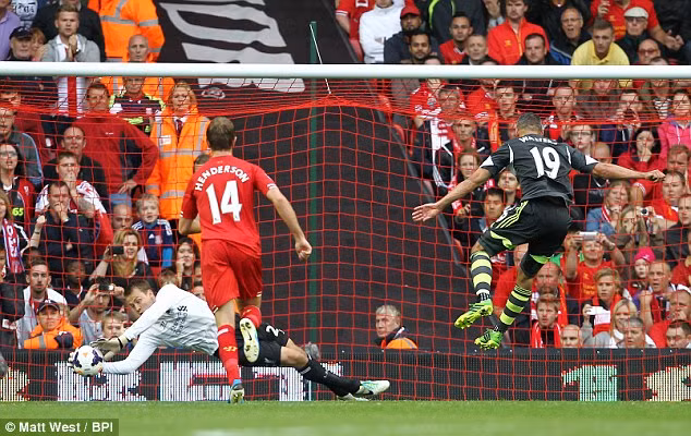 Sturridge nổ súng giúp Liverpool khởi đầu thuận lợi ảnh 1