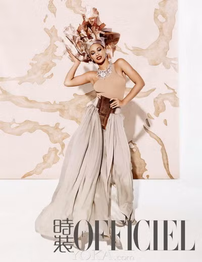 Beyoncé hóa thân "Nữ hoàng châu Phi" trên bìa báo ảnh 4