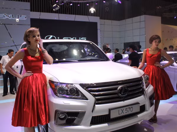 Thương hiệu xe sang Lexus chính thức vào Việt Nam ảnh 1