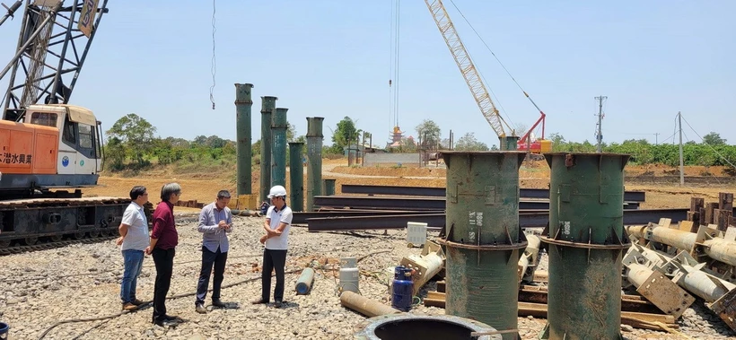 C&ocirc;ng tr&igrave;nh cầu Biển Hồ ở Gia Lai đặt mục ti&ecirc;u ho&agrave;n th&agrave;nh v&agrave;o giữa năm 2025. (Ảnh: Ho&agrave;i Nam/TTXVN)