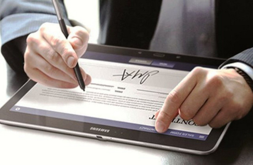 Nghị định số 23/2025/NĐ-CP quy định về chữ ký điện tử và dịch vụ tin cậy, trừ chữ ký số chuyên dùng công vụ và dịch vụ chứng thực chữ ký số chuyên dùng công vụ. (Nguồn: Báo Chính phủ)