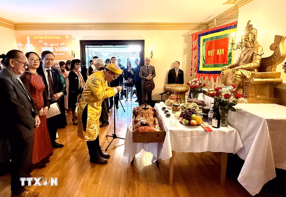 ttxvn-le-gio-to-hung-vuong-2026-cua-nguoi-viet-tai-canada-8713006-2.jpg