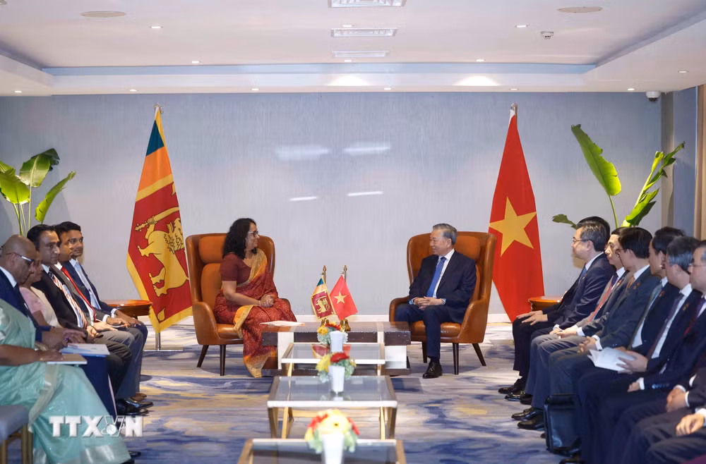 ttxvn-tong-bi-thu-chu-tich-nuoc-to-lam-hoi-kien-thu-tuong-sri-lanka-8749409-3.jpg