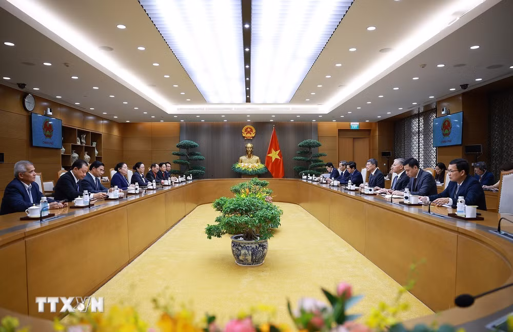 ttxvn-thu-tuong-tiep-doan-dai-bieu-ban-to-chuc-trung-uong-dang-nhan-dan-cach-mang-lao-8920553-5.jpg