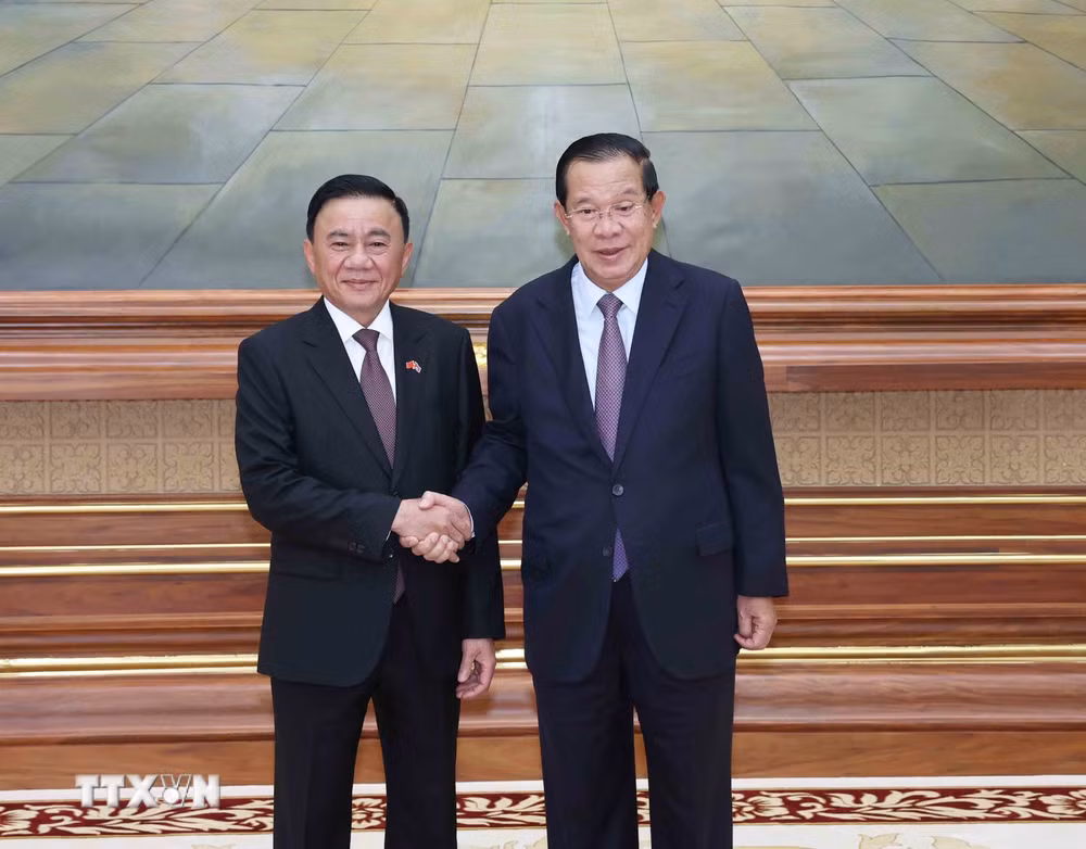 ttxvn-thuong-truc-ban-bi-thu-hoi-kien-chu-tich-cpp-chu-tich-thuong-vien-campuchia-8692355-1.jpg