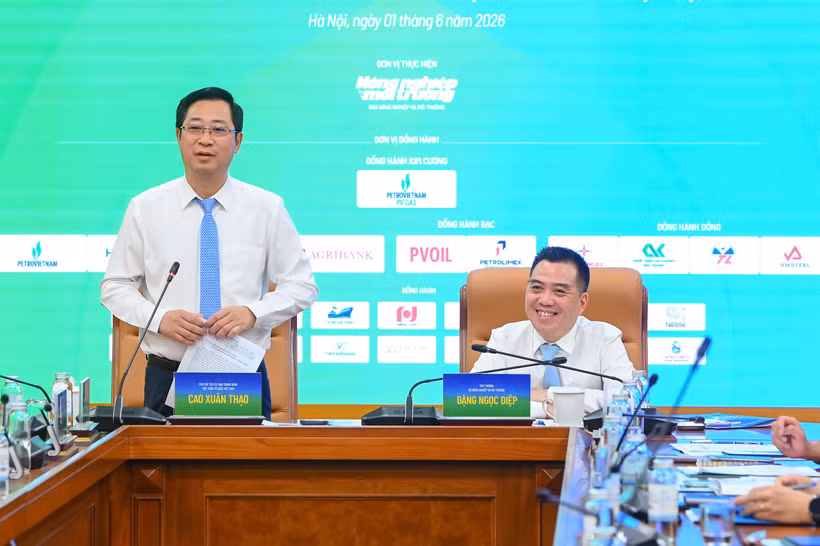 Ông Cao Xuân Thạo - Phó Chủ tịch Ủy ban Trung ương Mặt trận Tổ quốc Việt Nam thông tin với báo chí. 