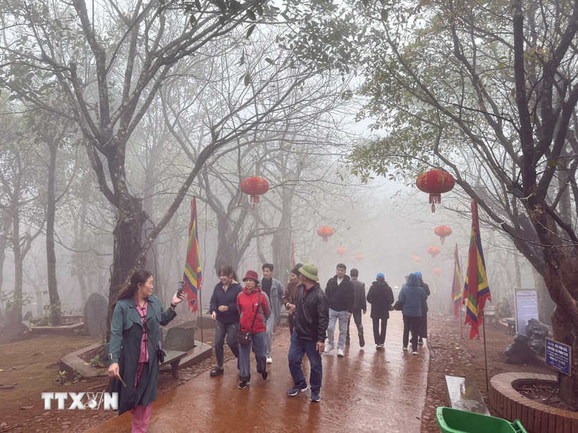 Không khí lạnh đã và đang tác động đến khu vực Bắc Bộ và Bắc Trung Bộ. (Ảnh minh họa. Nguồn: TTXVN)