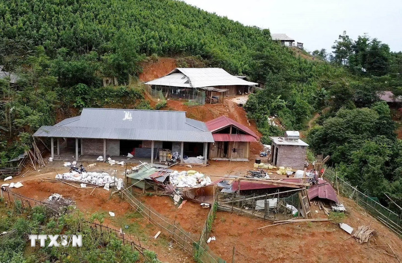 Tính đến ngày 21/2, các tỉnh, thành phố trên cả nước đã hỗ trợ xóa 107.941 nhà tạm, nhà dột nát, tăng 1.752 căn so với thời điểm ngày 14/2. (Nguồn ảnh: TTXVN)