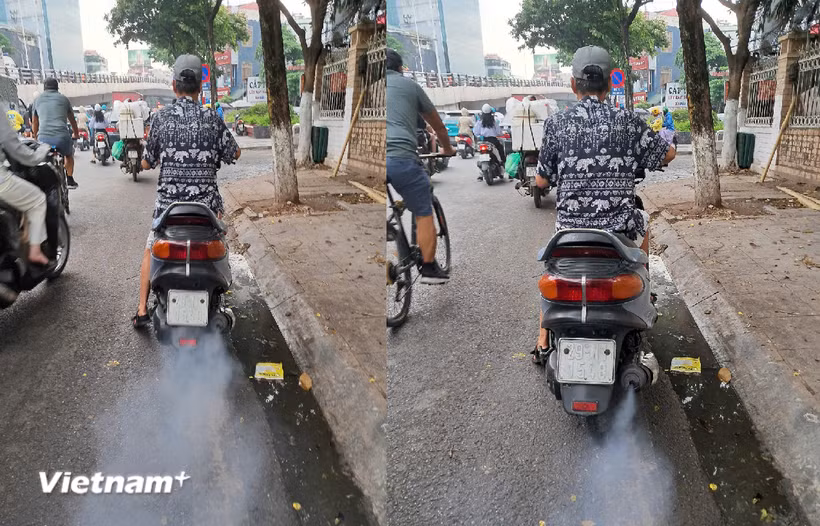 Hướng tới cấm xe máy chạy bằng xăng trong khu vực trung tâm Hà Nội. (Ảnh: Hùng Võ/Vietnam+)
