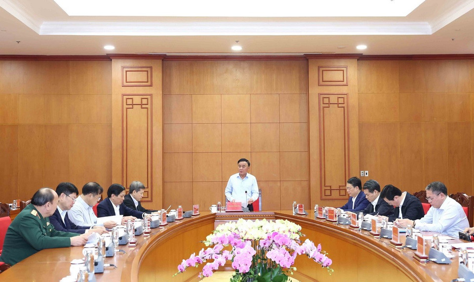 Thường trực Ban Bí thư Trần Cẩm Tú chủ trì Cuộc họp. (Ảnh: Phương Hoa/TTXVN)