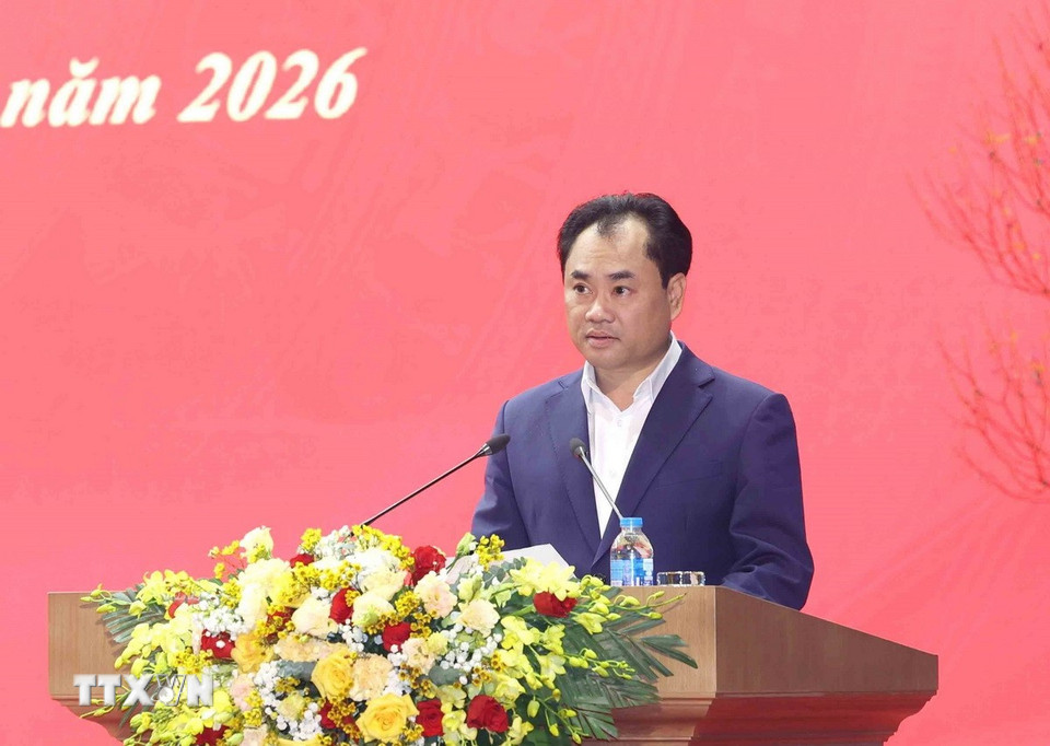 Đồng chí Trịnh Việt Hùng, Ủy viên Trung ương Đảng, Bí thư Tỉnh ủy Lào Cai phát biểu tại buổi gặp mặt. (Ảnh: Phương Hoa/TTXVN)