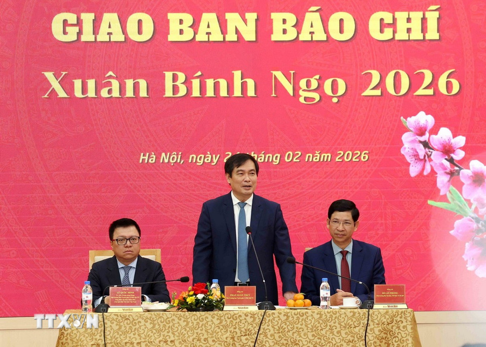 Ông Phan Xuân Thủy, Phó Trưởng Ban Tuyên giáo và Dân vận Trung ương, phát biểu tại hội nghị. (Ảnh: Phương Hoa/TTXVN)