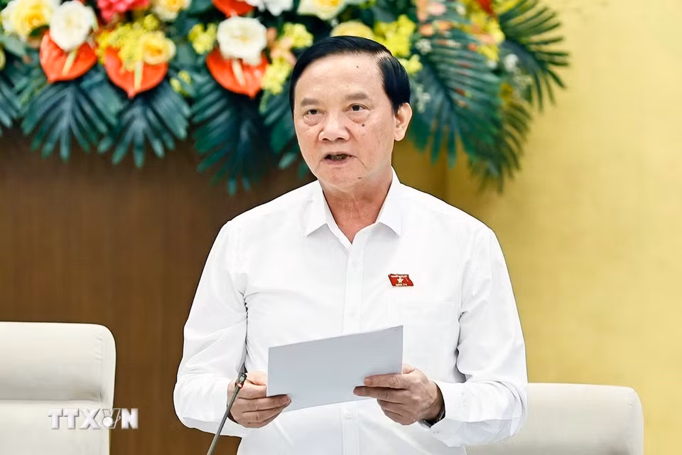 Phó Chủ tịch Quốc hội Nguyễn Khắc Định phát biểu. (Ảnh: Doãn Tấn/TTXVN)