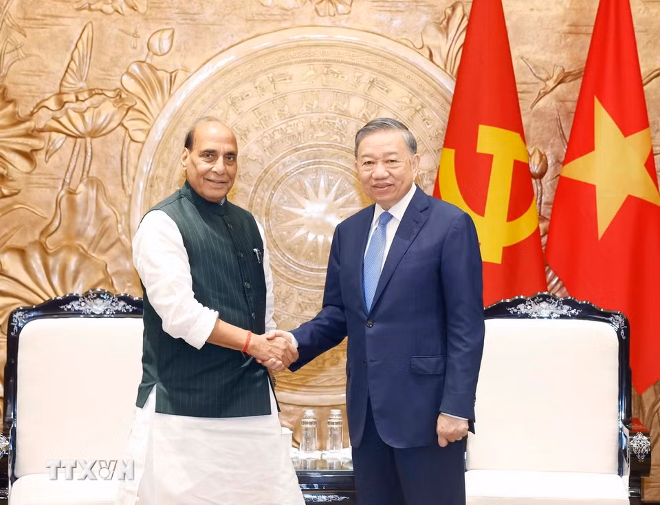 Tổng Bí thư, Chủ tịch nước Tô Lâm tiếp Ngài Rajnath Singh, Bộ trưởng Bộ Quốc phòng Ấn Độ. (Ảnh: Thống Nhất/TTXVN)