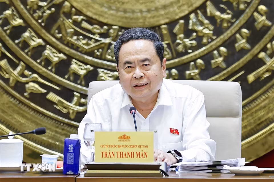 Chủ tịch Quốc hội Trần Thanh Mẫn, Trưởng ban Ban Chỉ đạo về tổng rà soát hệ thống văn bản quy phạm pháp luật, phát biểu. (Ảnh: Doãn Tấn/TTXVN)