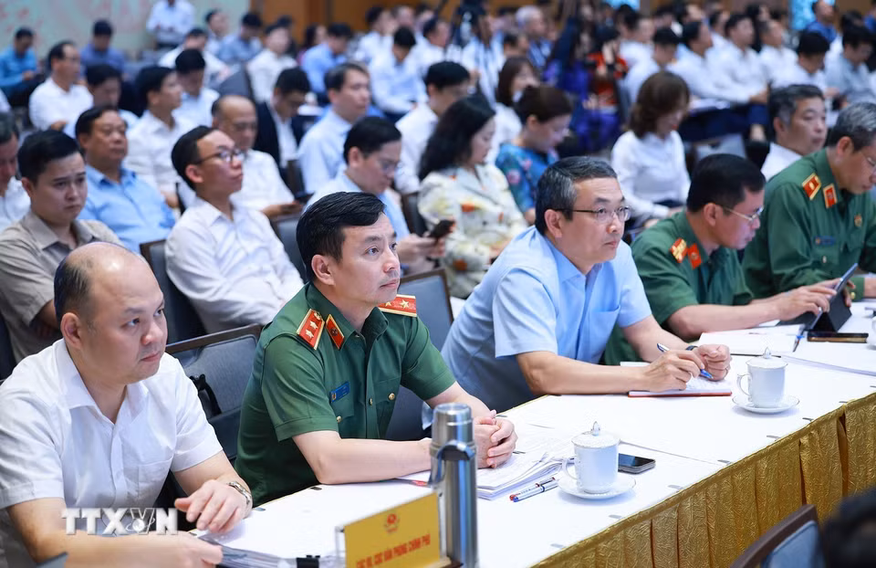 Các đại biểu tham dự Phiên họp chuyên đề về thúc đẩy phát triển khoa học, công nghệ, đổi mới sáng tạo. (Ảnh: Dương Giang/TTXVN)