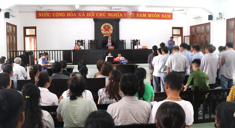 Quang cảnh phiên tòa. (Ảnh: Tường Quân/TTXVN)