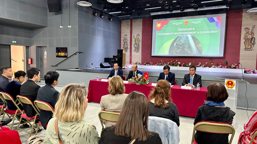 Quang cảnh Hội nghị Xúc tiến Đầu tư và Du lịch Quảng Bình tại Pháp. (Ảnh: Nguyễn Thu Hà/Vietnam+)