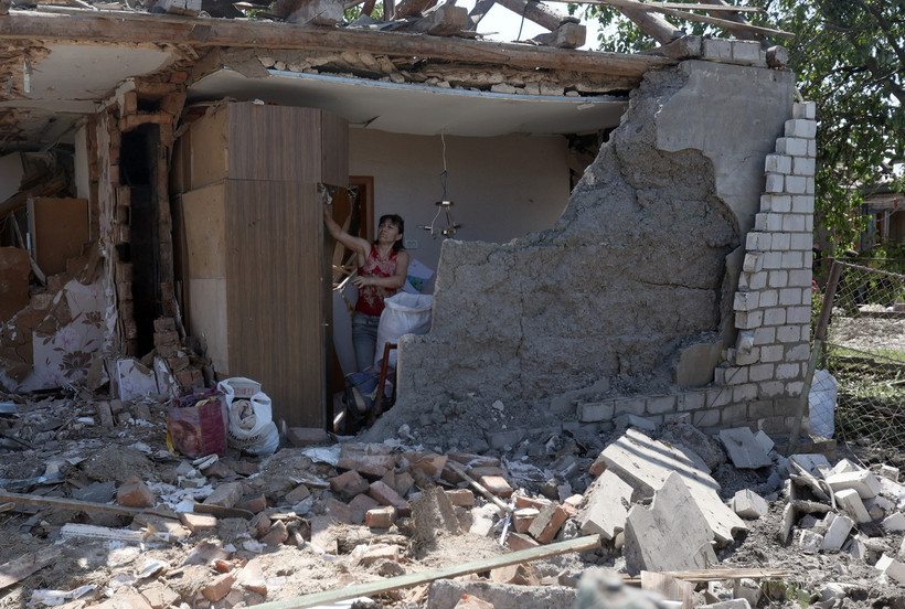 Ngôi nhà bị phá hủy do xung đột tại Kramatorsk, Ukraine, ngày 14/6/2023. (Ảnh: AFP/TTXVN)