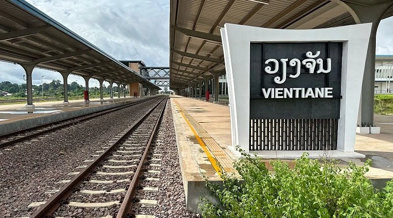 Khi dịch vụ mở rộng bắt đầu, tuyến tàu Bangkok-Nong Khai, khởi hành từ Nhà ga trung tâm Krung Thep Aphiwat (Thái Lan) sẽ được đổi tên thành Bangkok-Vientiane (Khamsavath). (Nguồn: Thaitrainguide)