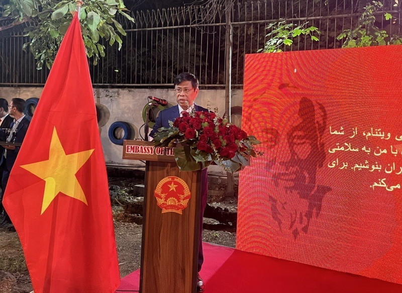 Đại sứ Việt Nam tại Iran Lương Quốc Huy phát biểu tại lễ kỷ niệm 79 năm Quốc khánh 2/9. (Ảnh: Nguyễn Trường/TTXVN)