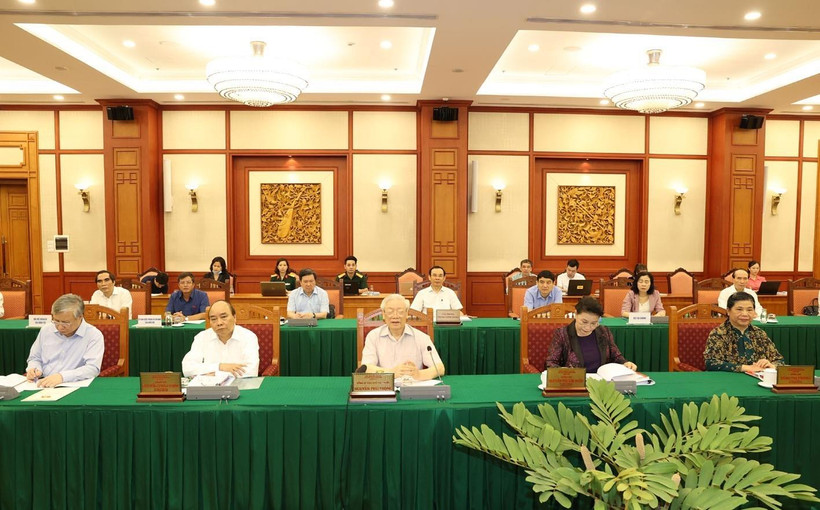 Tổng Bí thư, Chủ tịch nước Nguyễn Phú Trọng, Bí thư Quân ủy Trung ương phát biểu kết luận buổi làm việc với Ban Thường vụ Quân ủy Trung ương. (Ảnh: Trí Dũng/TTXVN)