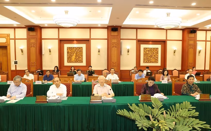 Tổng Bí thư, Chủ tịch nước Nguyễn Phú Trọng, Bí thư Quân ủy Trung ương phát biểu kết luận buổi làm việc với Ban Thường vụ Quân ủy Trung ương. (Ảnh: Trí Dũng/TTXVN)