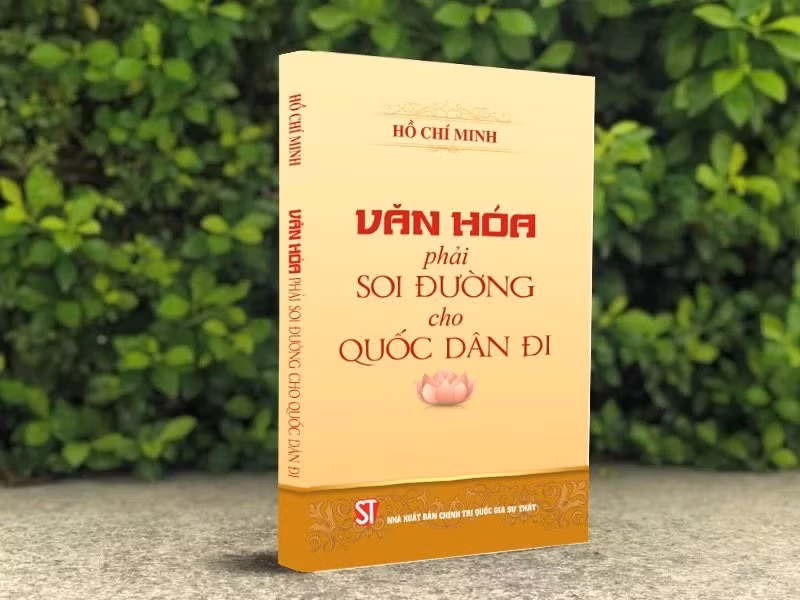 Cuốn sách gồm những bài viết, bài phát biểu, bài nói chuyện của Bác về văn hóa. (Nguồn: Nhà xuất bản Chính trị Quốc gia Sự thật)