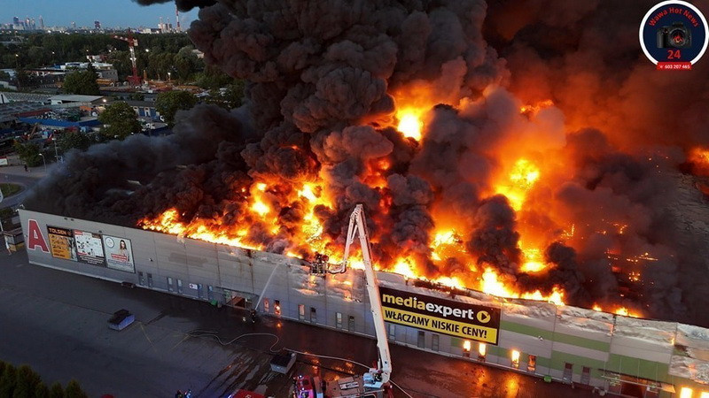 Trung tâm thương mại tại số 44 Marywilska là một trung tâm thương mại bán lẻ lớn tại Ba Lan với khoảng 1.400 gian hàng. (Ảnh: TTXVN phát)