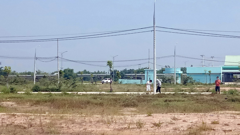 Đất nền tại Khu đô thị Đông Cầu Chìm, thị trấn Nam Phước (Duy Xuyên, Quảng Nam). (Ảnh: Đoàn Hữu Trung/TTXVN)