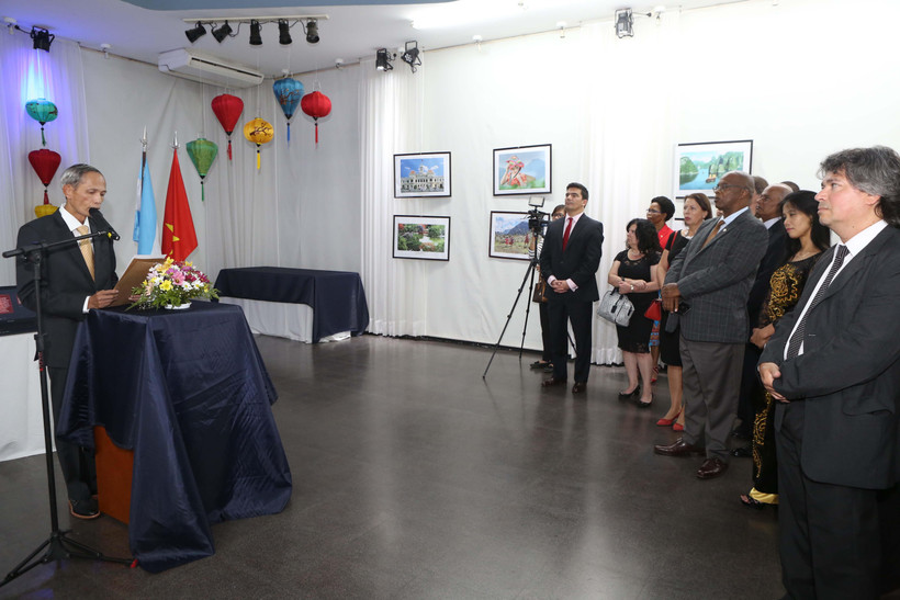 Quang cảnh cuộc gặp mặt với các đối tác Argentina. (Ảnh: Hoài Nam/Vietnam+)