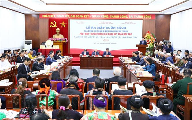 Quang cảnh buổi lễ. (Ảnh: Minh Đức/TTXVN)