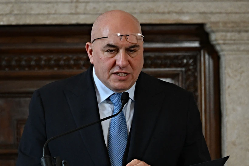 Bộ trưởng Quốc phòng Italy Guido Crosetto. (Ảnh: AFP/TTXVN)