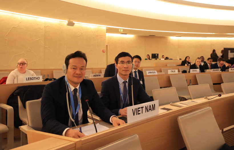 Đại sứ Mai Phan Dũng, Trưởng Phái đoàn Thường trực của Việt Nam tại Liên hợp quốc, phát biểu tại phiên họp. (Ảnh: Anh Hiển/Vietnam+)