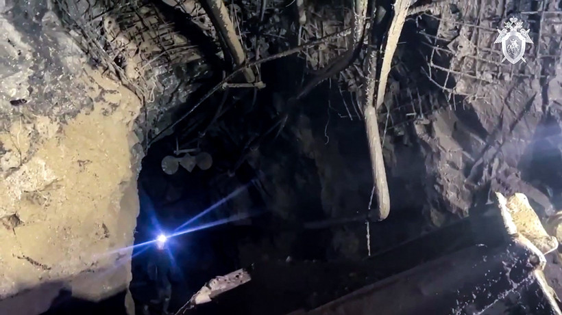 Hoạt động cứu hộ được tiến hành tại hiện trường vụ sập hầm mỏ ở vùng Amur, Nga ngày 19/3/2024. (Ảnh: AFP/TTXVN)