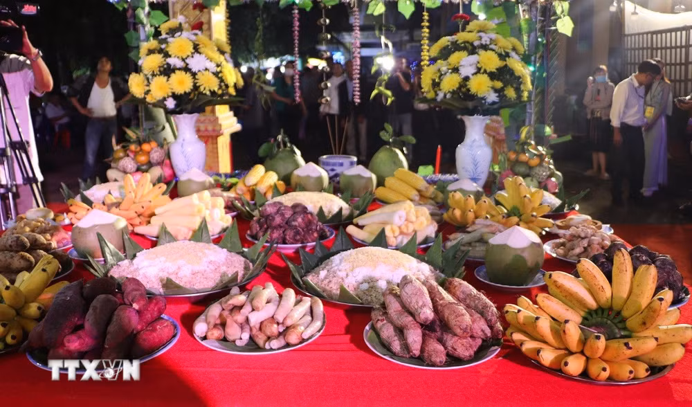 ttxvn-le-cung-trang-2.jpg