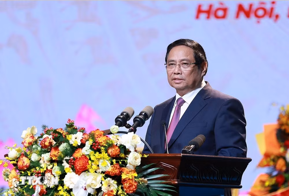 ttxvn-thu-tuong-du-le-ky-niem-80-nam-ngay-thanh-lap-dai-tieng-noi-viet-nam-10.jpg