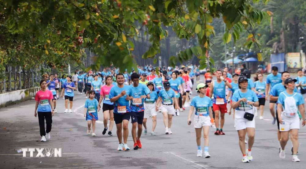 ttxvn-vnexpress-marathon-can-tho.jpg