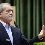 Tổng thống Iran Masoud Pezeshkian. (Ảnh: IRNA/TTXVN)