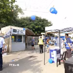 Một điểm bỏ phiếu ở Tel Aviv ngày 27/10. (Ảnh: Thanh Bình/TTXVN)